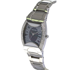 Luxury Women’s Stainless Steel Bracelet Watch with Stones and Black Dial – Elegant Timepieces for Sophisticated Style